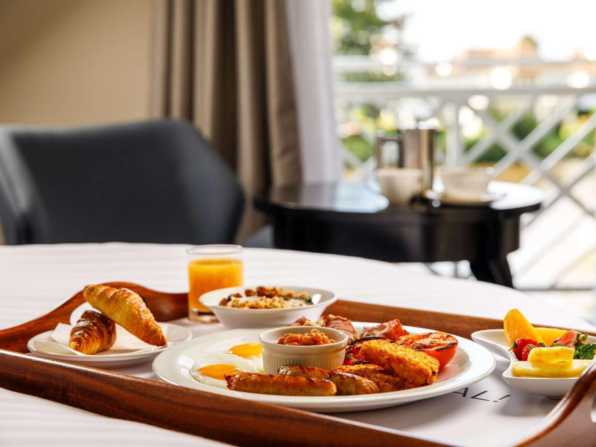 Hotel Sunday London Heathrow T5 3*