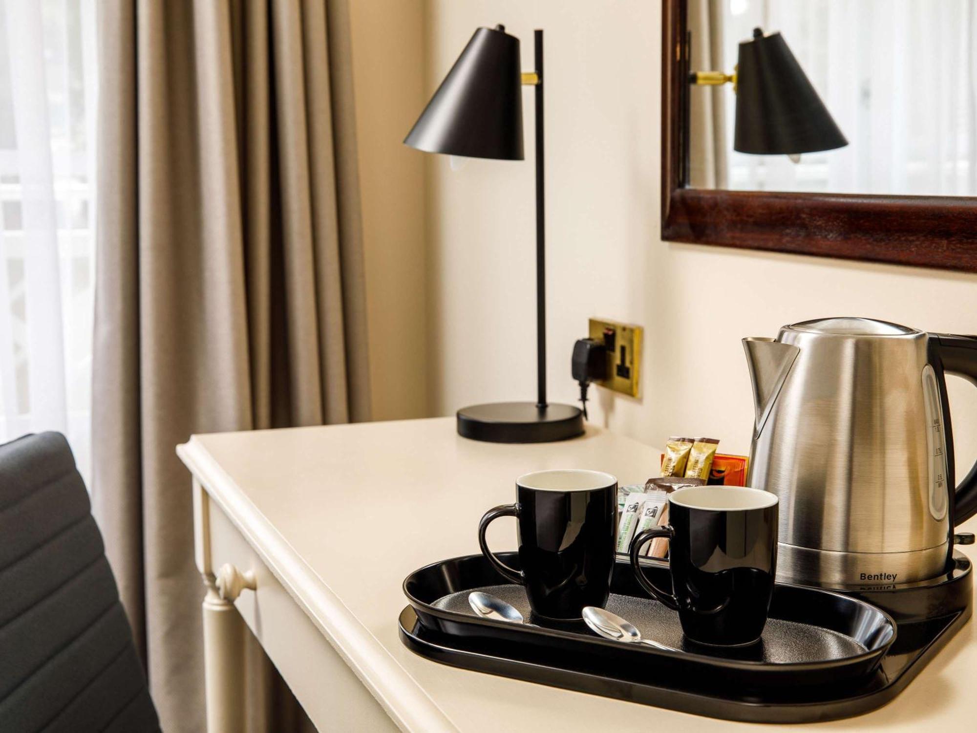 Hotel Sunday London Heathrow T5 Staines-upon-Thames