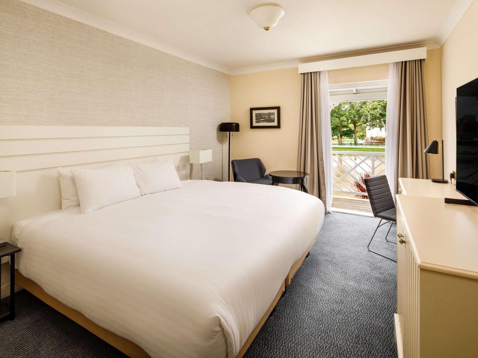 Hotel Sunday London Heathrow T5 3*